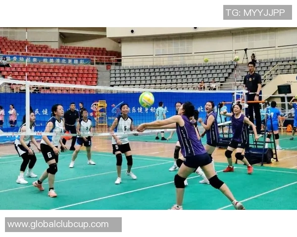 南京排球队心理素质提升之路:热议排球背后的心态变革与团队协作 南京排球队心理素质提升之路:热议排球背后的心态变革与团队协作